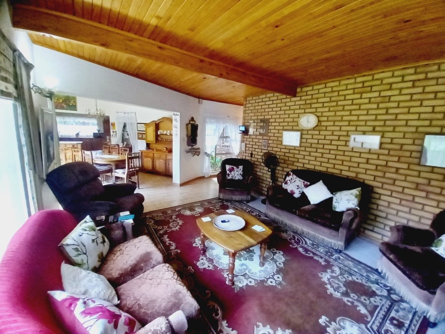 3 Bedroom Property for Sale in Vaalpark Free State
